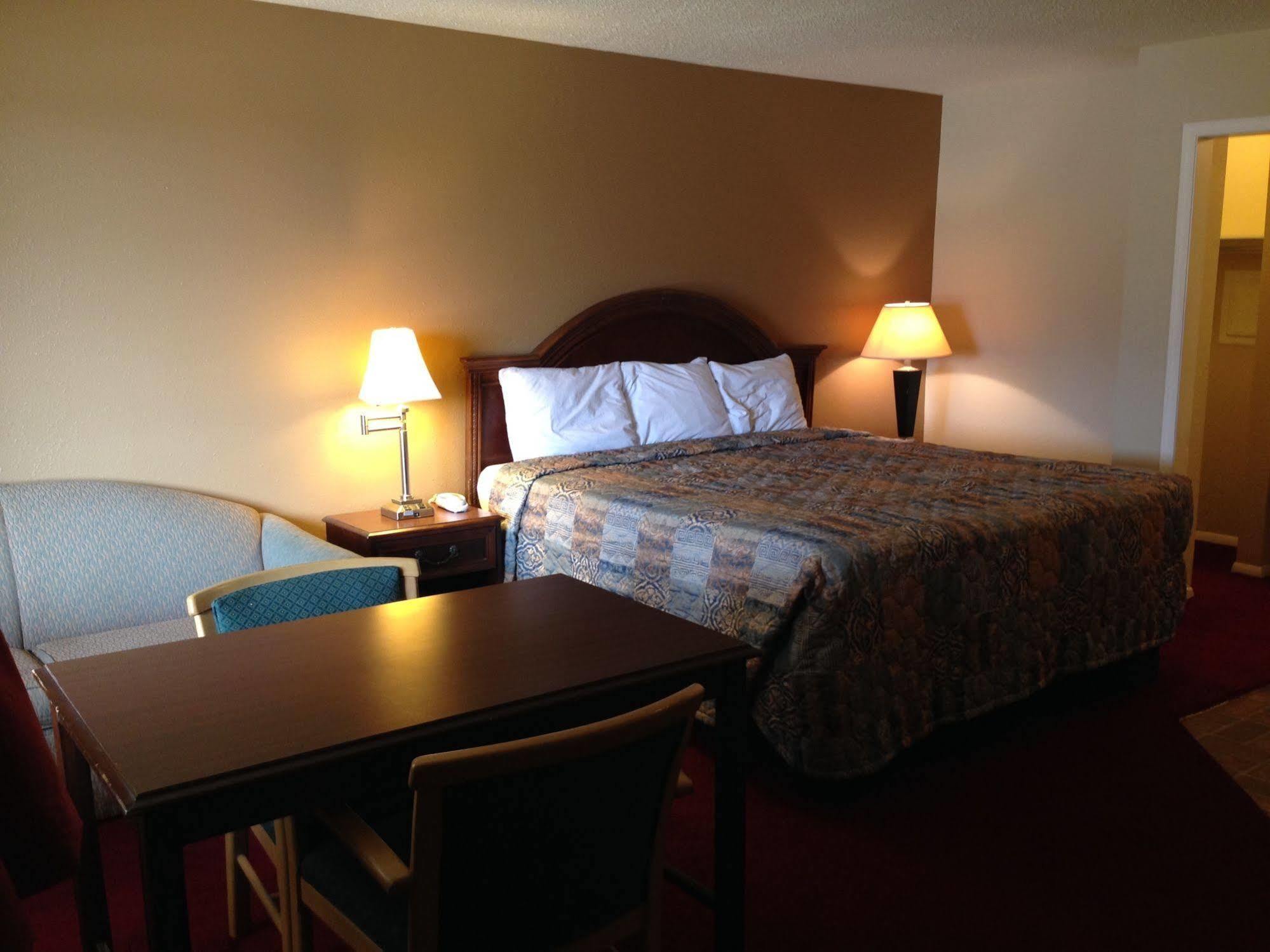 Hometown Inn And Suites Elk City Luaran gambar